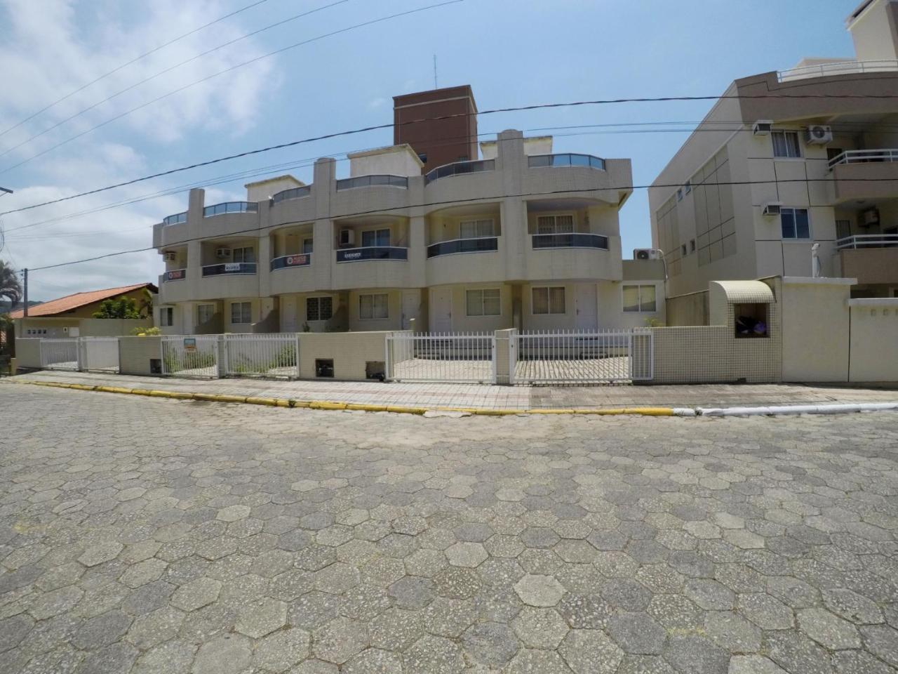 A155 Duplex 2 Quartos Bombas Bombinhas Buitenkant foto